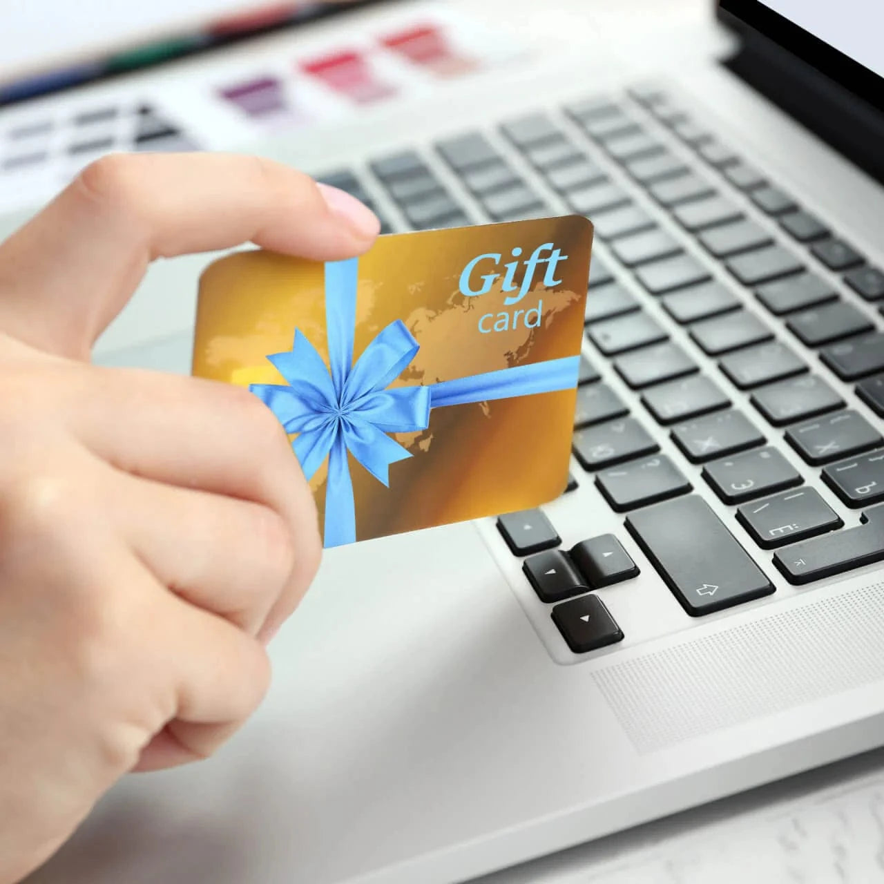 Digital gift card with bow design